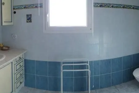 Des Oliviers 게스트하우스 *